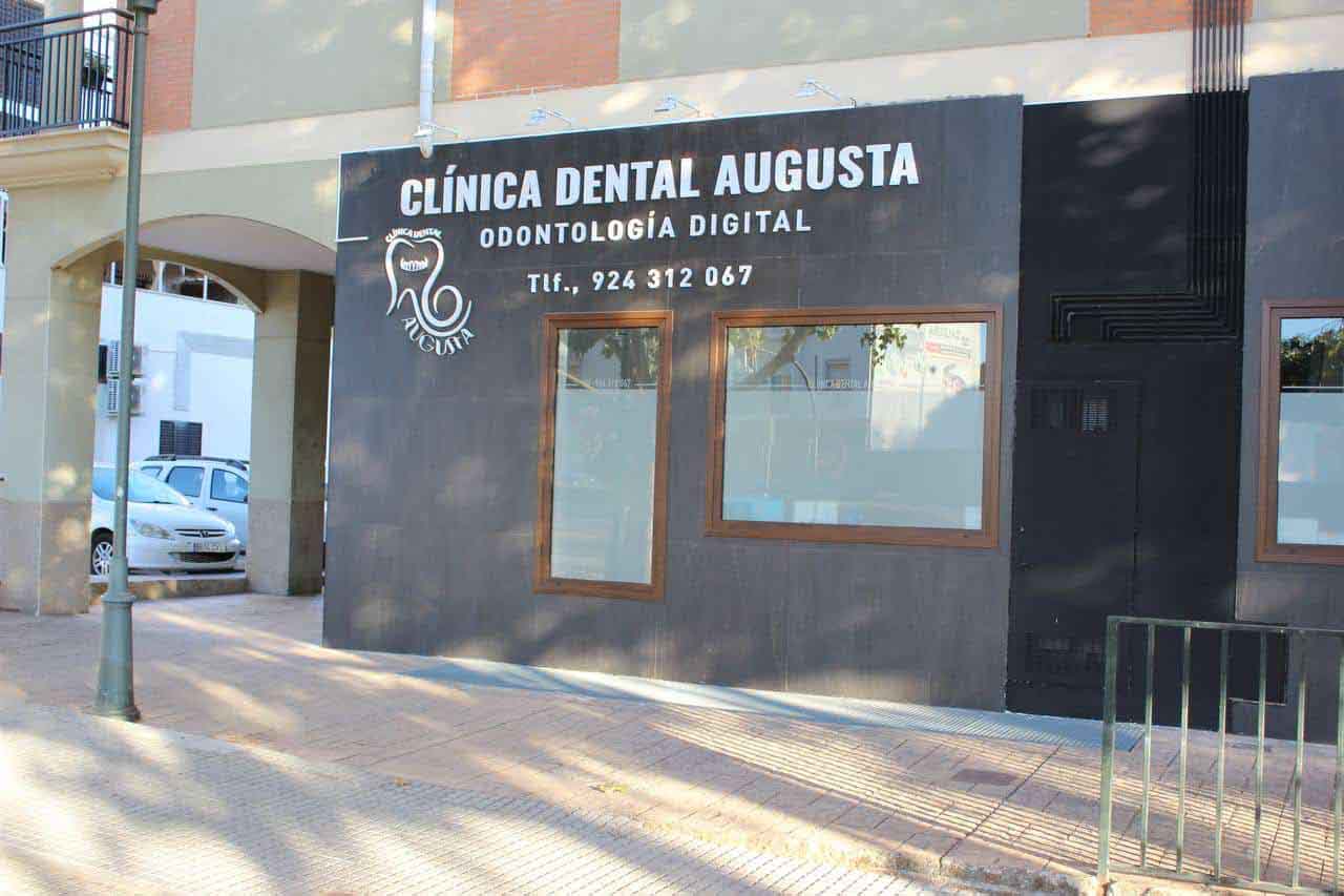 clinica dental en merida extremadura